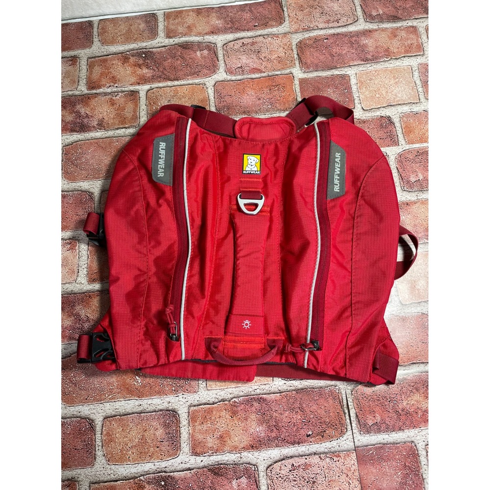 Ruffwear Web Master Dog Harness Red Currant Size Medium Hiking Lifting Handle